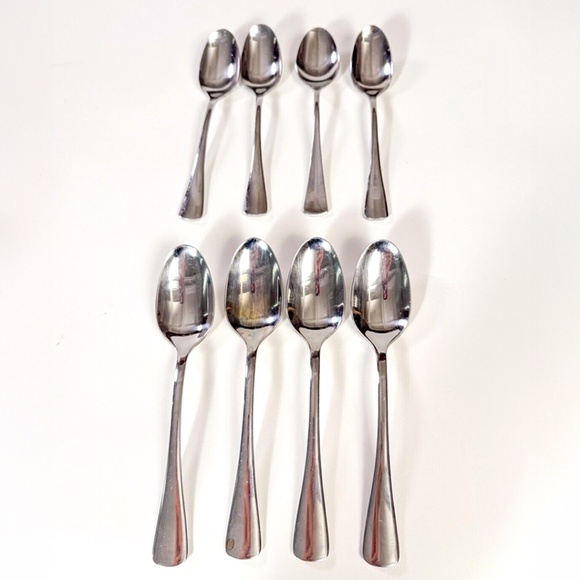(8) Oneida Spoons – 4 Teaspoons & 4 Dessert Tablespoons – Good/Fair Condition 🍽 - Picture 6 of 6